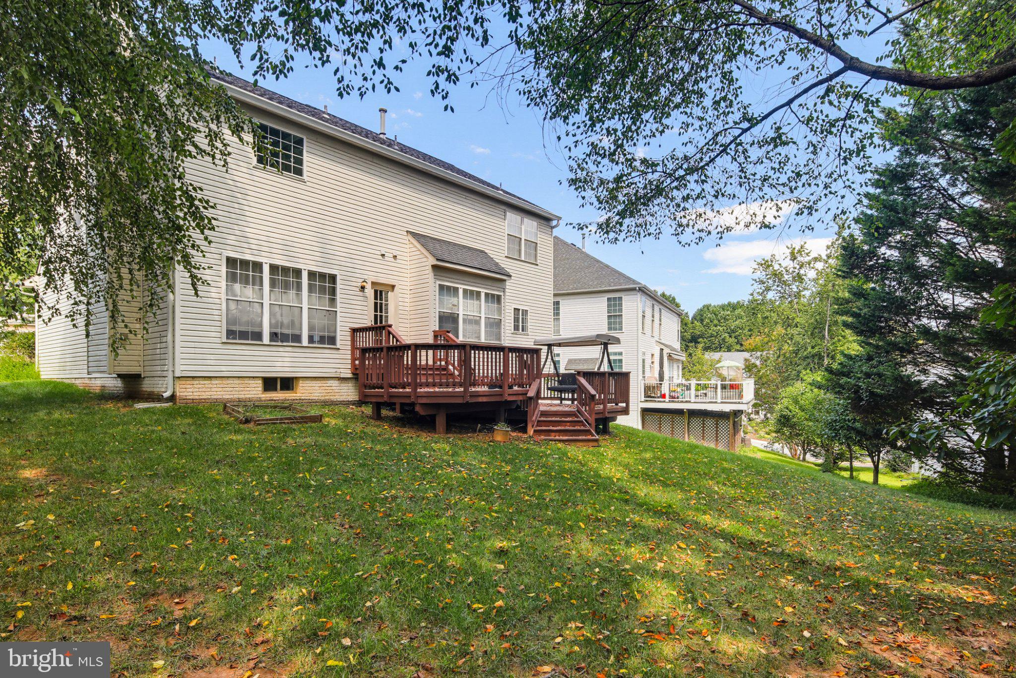 4 Summit Ridge Court Germantown, MD 20874 - Photo 34 of 35 Gallery Image 34