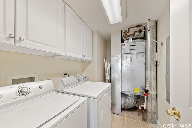 $453,000 | 40 Prairie Park Drive, Unit 709, Wheeling, IL 60090