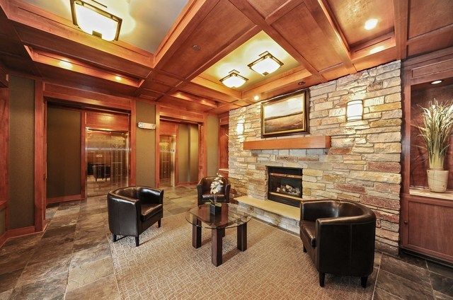 $453,000 | 40 Prairie Park Drive, Unit 709, Wheeling, IL 60090