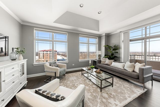 $453,000 | 40 Prairie Park Drive, Unit 709, Wheeling, IL 60090