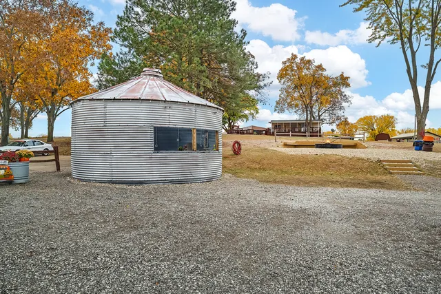 $21,500 | 2795 East 28th Road, Marseilles, IL 61341