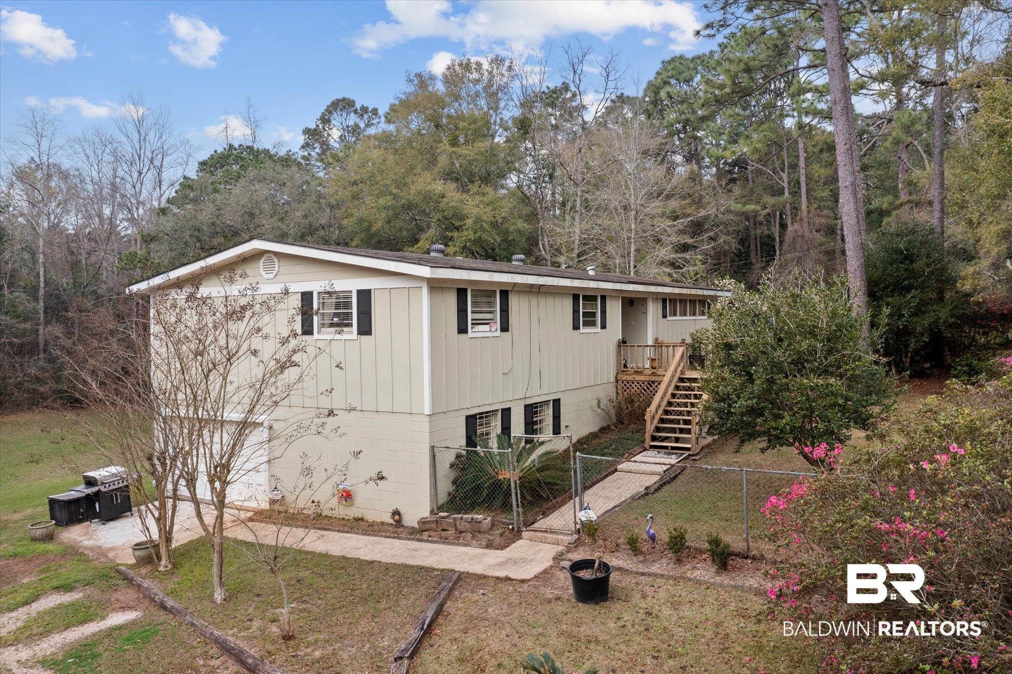 5870 Magnolia Road Theodore, AL 36582 - Photo 3 of 33