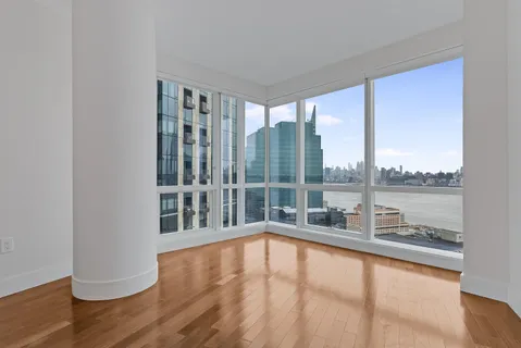 $1,100,000 | 77 Hudson Street, Unit 2705, Jersey City, NJ 07302