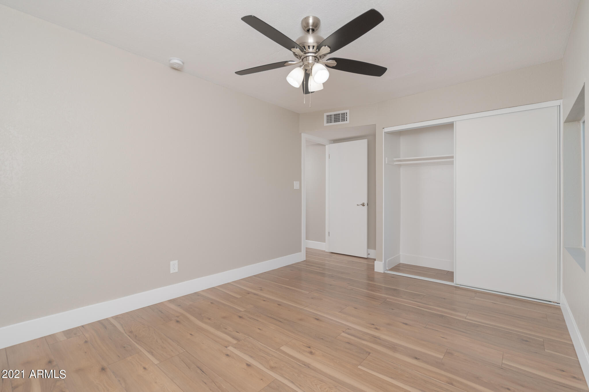 3645 West Wethersfield Road Phoenix, AZ 85029 - Photo 17 of 32 17_Bed2_02