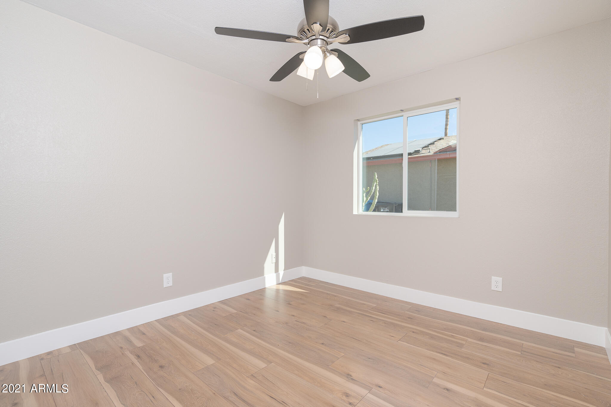 3645 West Wethersfield Road Phoenix, AZ 85029 - Photo 18 of 32 18_Bed3_01