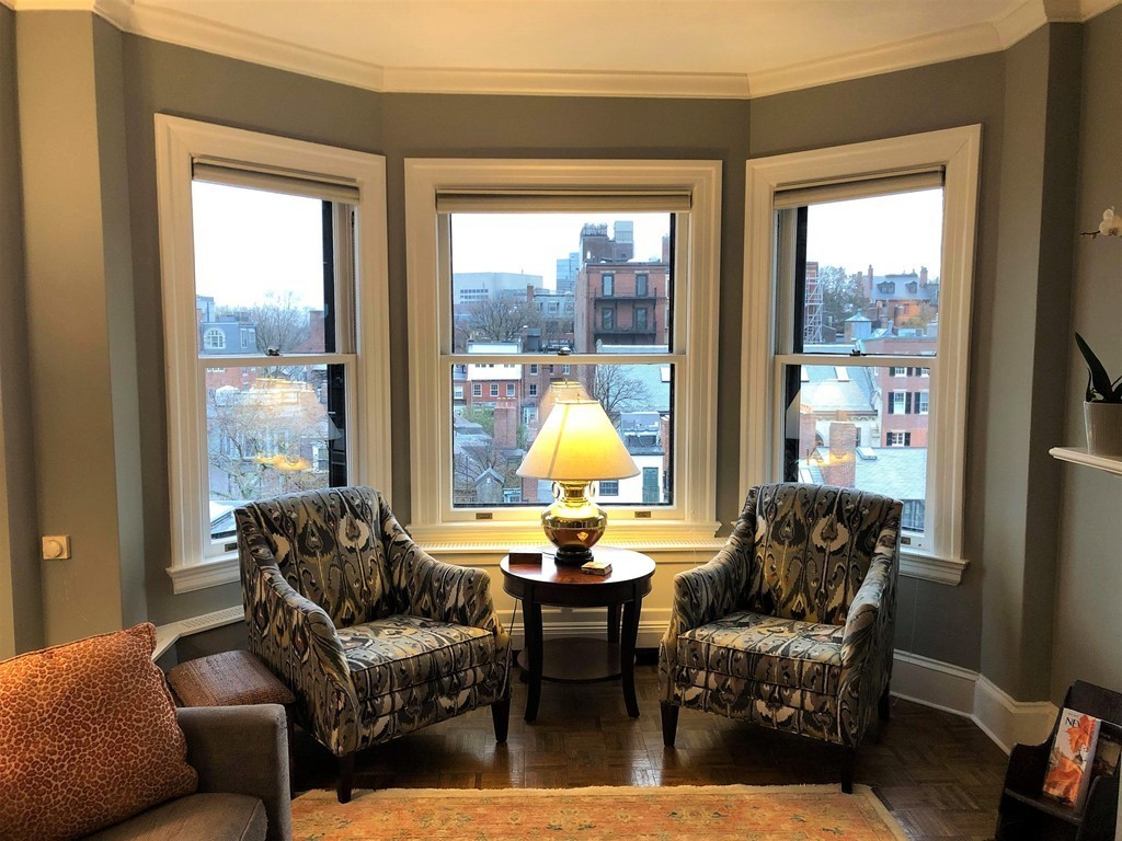 48 Beacon Street, Unit 9R Boston, MA 02108 - Photo 2 of 21 a living room with furniture and a window