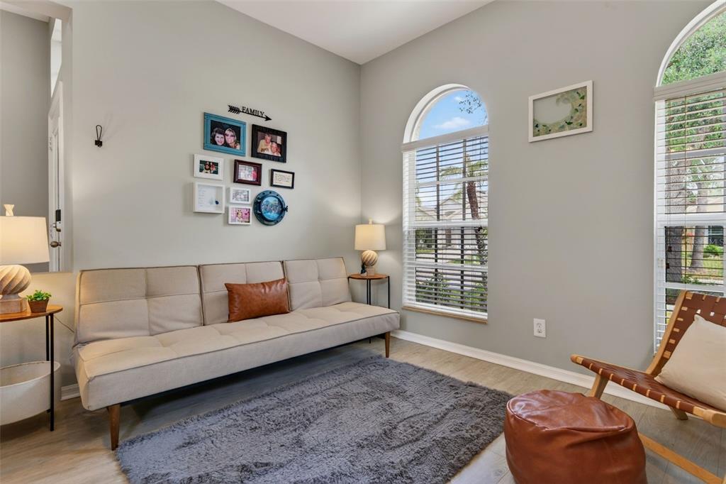 408 Delwood Breck Street Ruskin, FL 33570 - Photo 29 of 76
