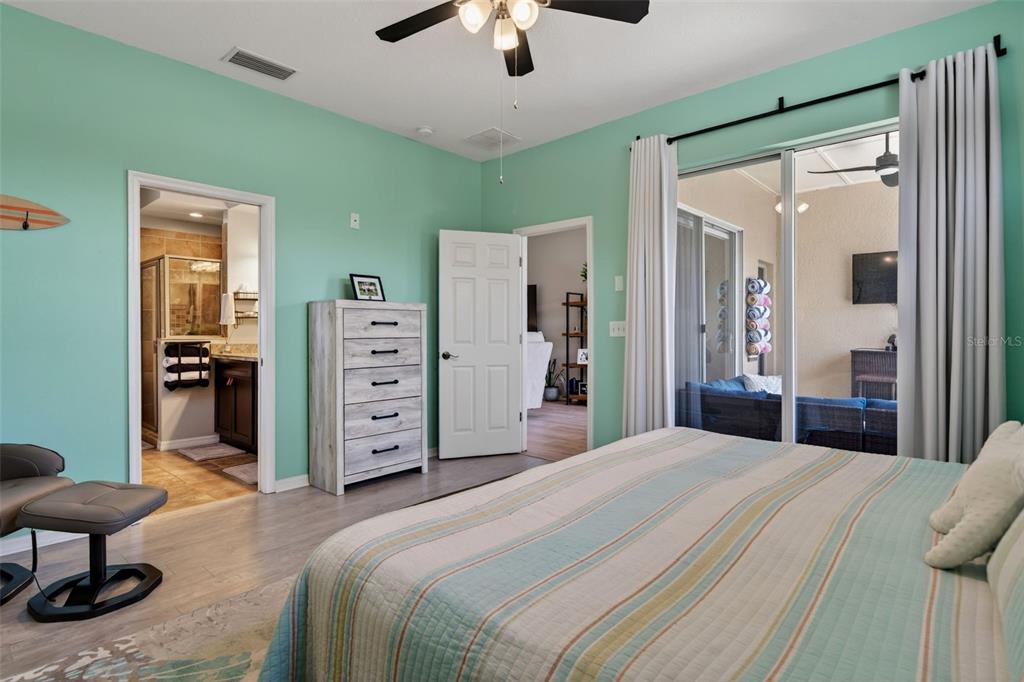408 Delwood Breck Street Ruskin, FL 33570 - Photo 51 of 76