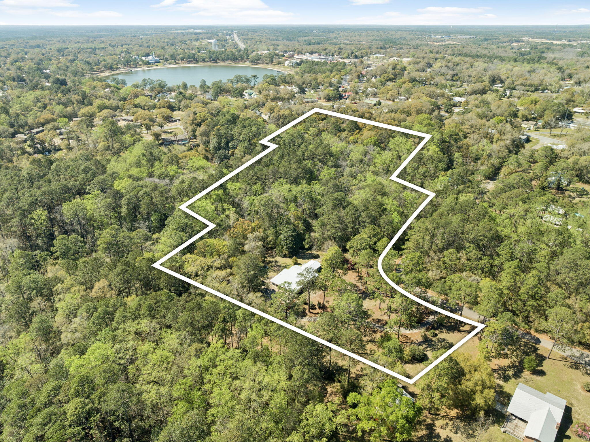 190 Meadowbrook Lane DeFuniak Springs, FL 32435 - Photo 2 of 68 59