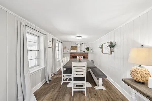 $475,000 | 190 Meadowbrook Lane, DeFuniak Springs, FL 32435