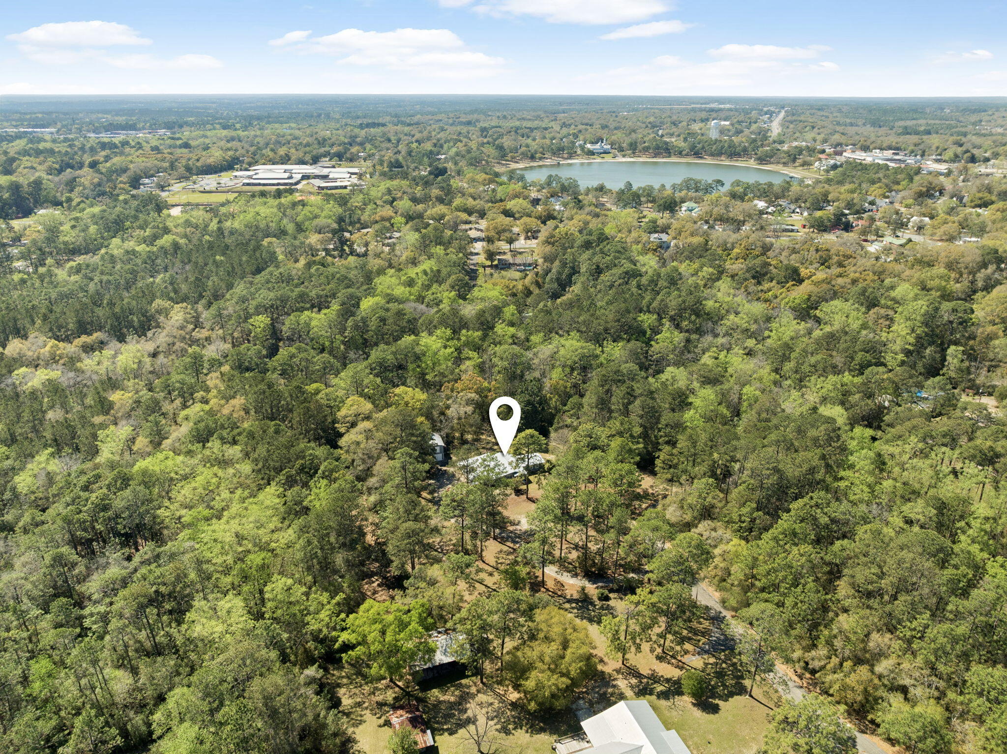 190 Meadowbrook Lane DeFuniak Springs, FL 32435 - Photo 6 of 68 57