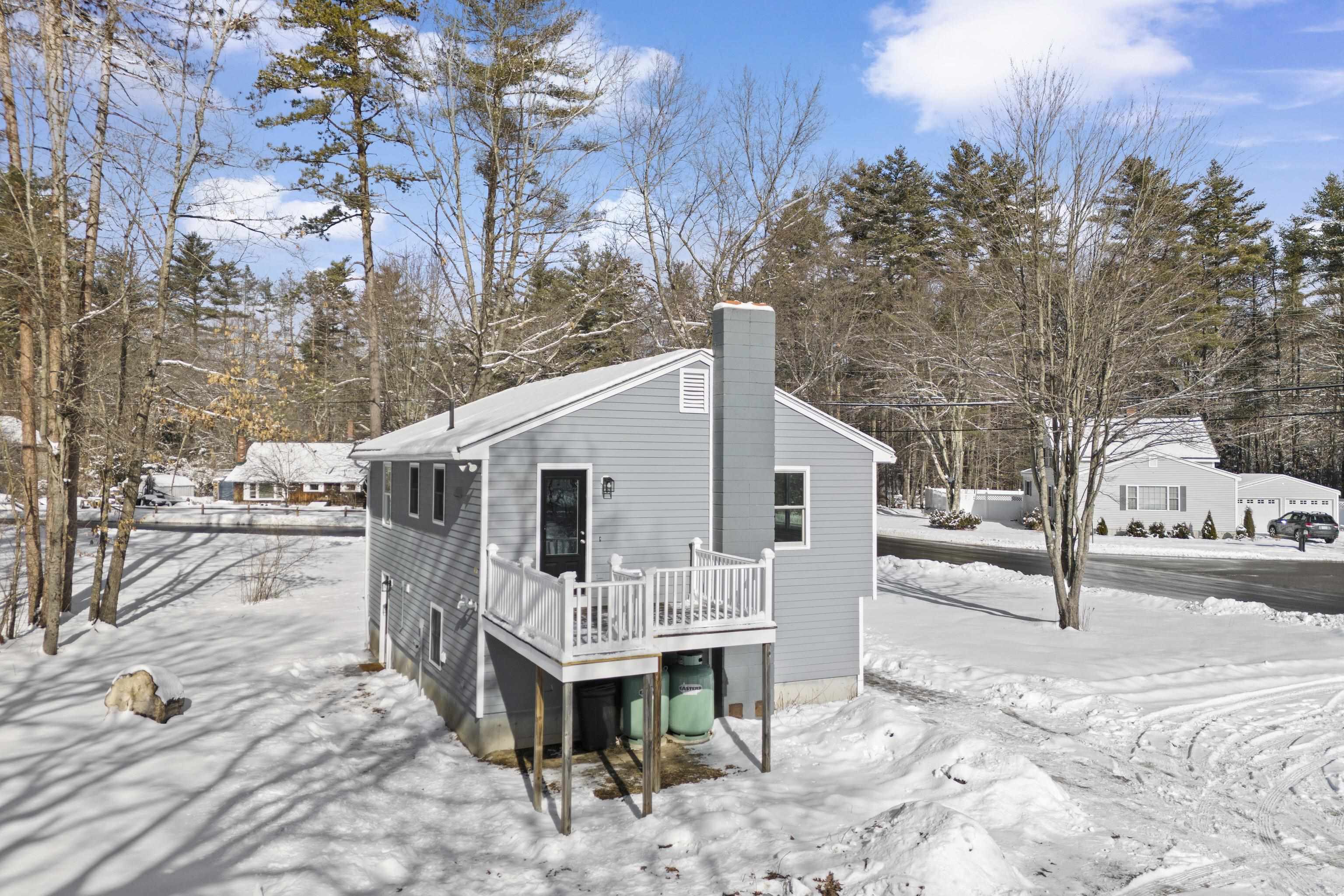 49 Depot Road Epping, NH 03042 - Photo 8 of 60