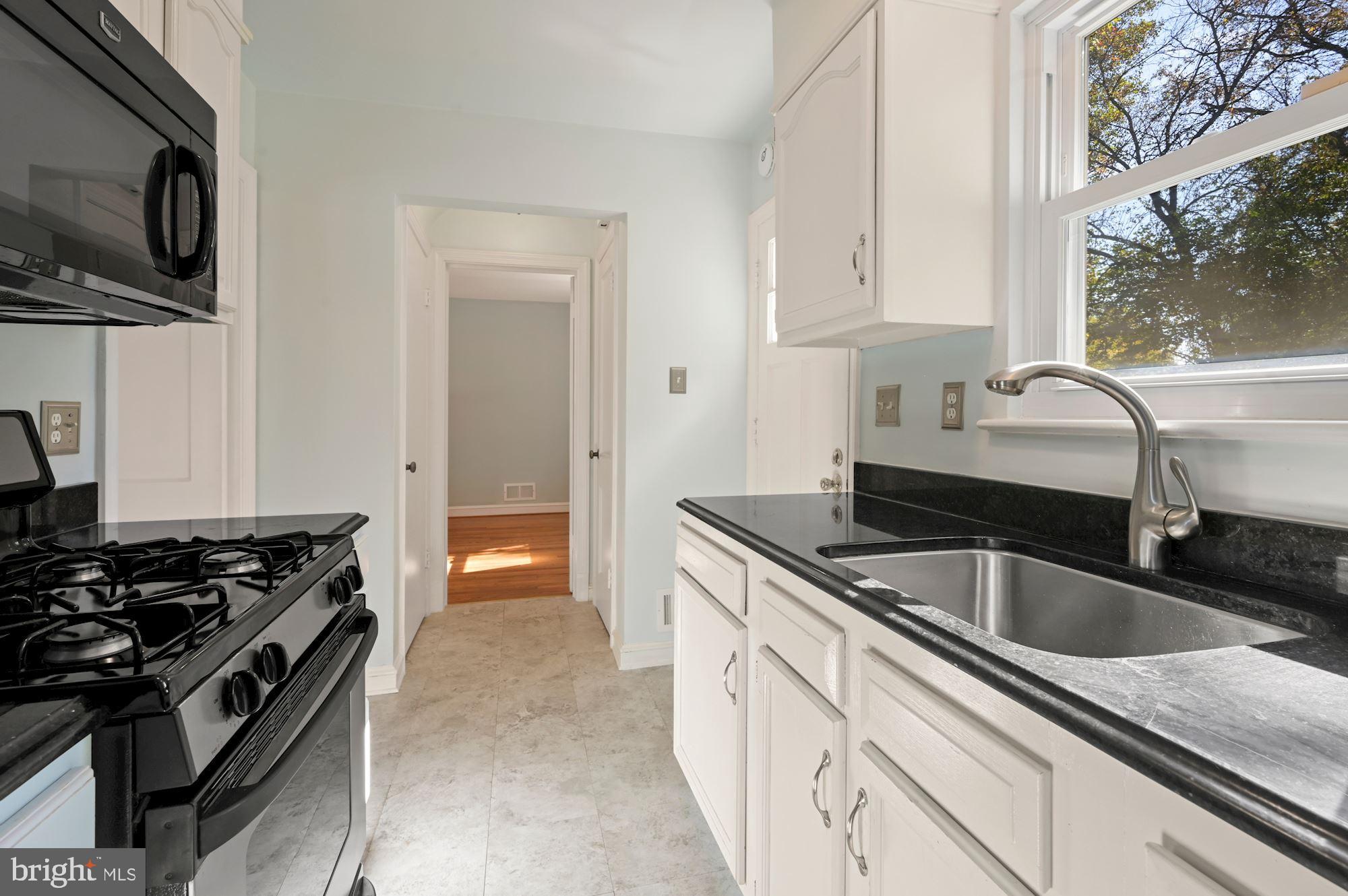 2111 Chillum Road Hyattsville, MD 20782 - Photo 11 of 42 Gallery Image 11