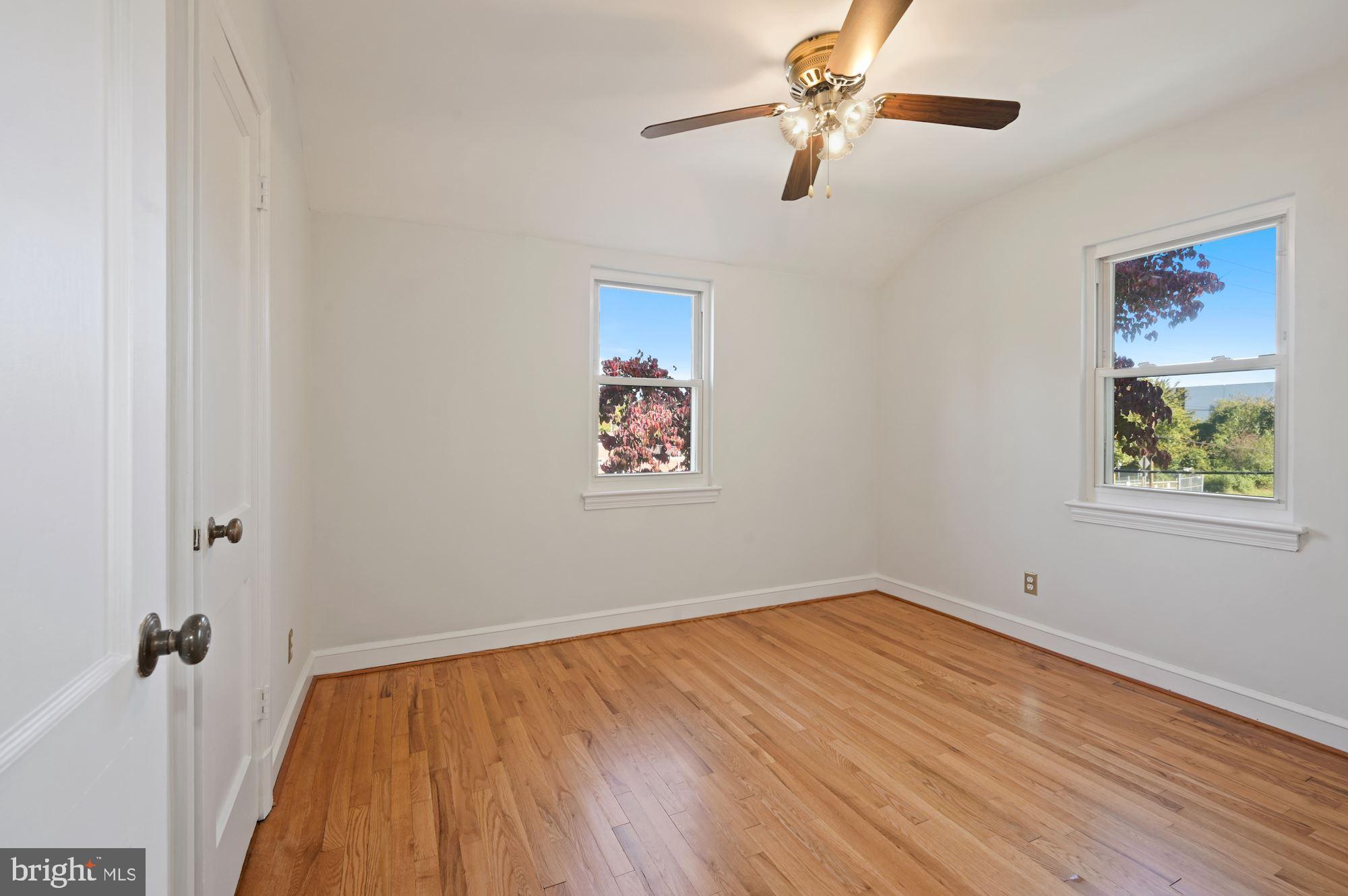 2111 Chillum Road Hyattsville, MD 20782 - Photo 21 of 42 Bedroom 2: 10' 2" x 11' 2"