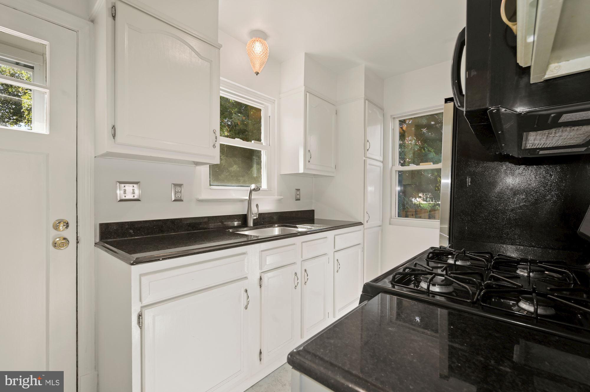2111 Chillum Road Hyattsville, MD 20782 - Photo 9 of 42 Gallery Image 9