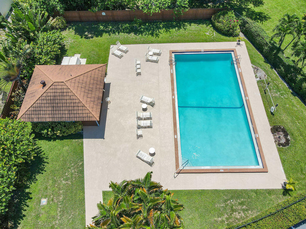 3900 Southeast County Line Road, Unit 22A Jupiter, FL 33469 - Photo 47 of 50 3900CountyLineRd#22AAerials(19)
