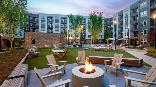 $1,545 | 3100 Commerce Avenue Northwest, Unit S1, Duluth, GA 30096