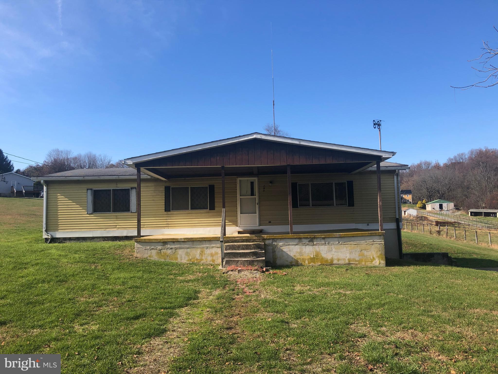 190 Honeysuckle Road Nottingham, PA 19362 - Photo 1 of 22