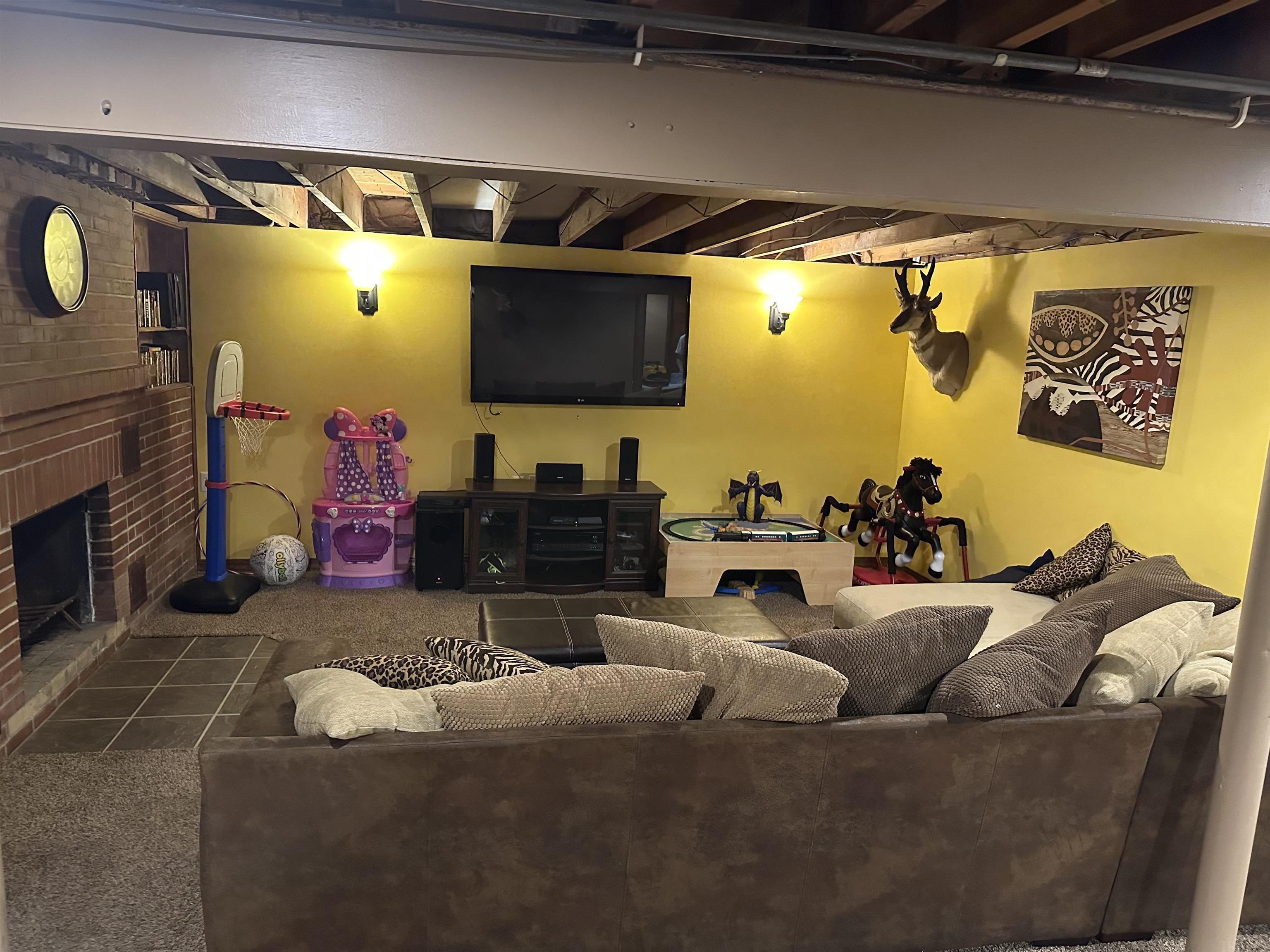 2031 Maples Road Fort Wayne, IN 46816 - Photo 13 of 15