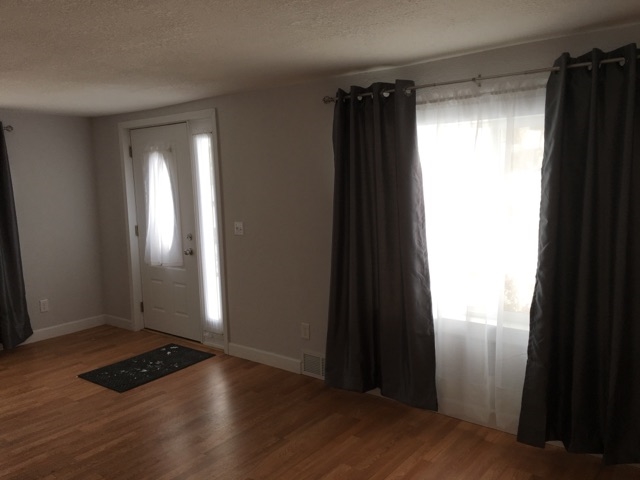 2873 East Baseline Road Mount Pleasant, MI 48858 - Photo 5 of 33 1851265-4.JPG