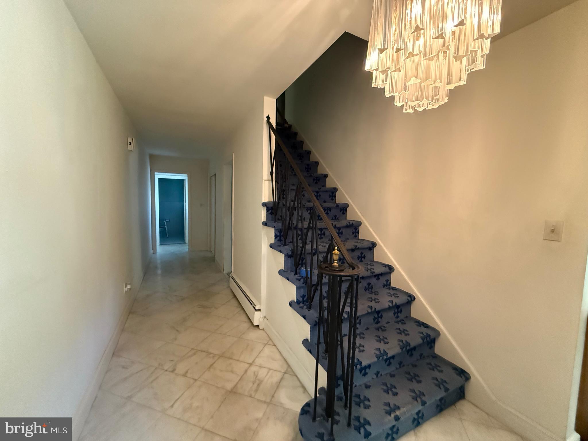 1208 Evergreen Road Yardley, PA 19067 - Photo 2 of 17 Entry