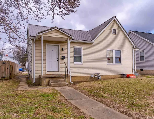 $129,900 | 836 Negley Avenue, Evansville, IN 47711