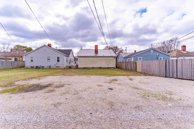 $129,900 | 836 Negley Avenue, Evansville, IN 47711