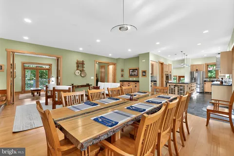 $2,299,000 | 2136 Powhatan Street, Falls Church, VA 22043