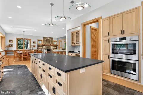 $2,299,000 | 2136 Powhatan Street, Falls Church, VA 22043