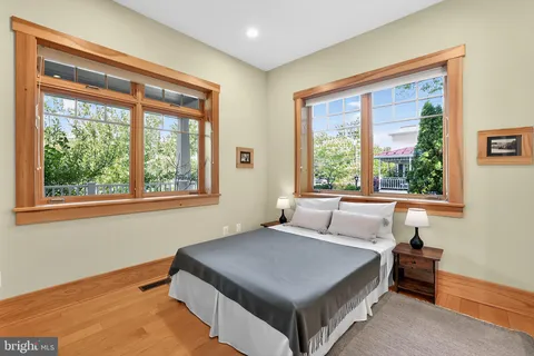 $2,299,000 | 2136 Powhatan Street, Falls Church, VA 22043