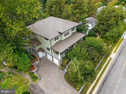 $2,299,000 | 2136 Powhatan Street, Falls Church, VA 22043