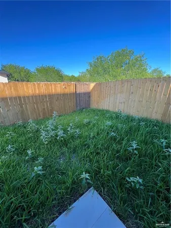 $2,100 | 2603 East Solar Drive, Mission, TX 78574