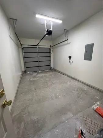 $2,100 | 2603 East Solar Drive, Mission, TX 78574