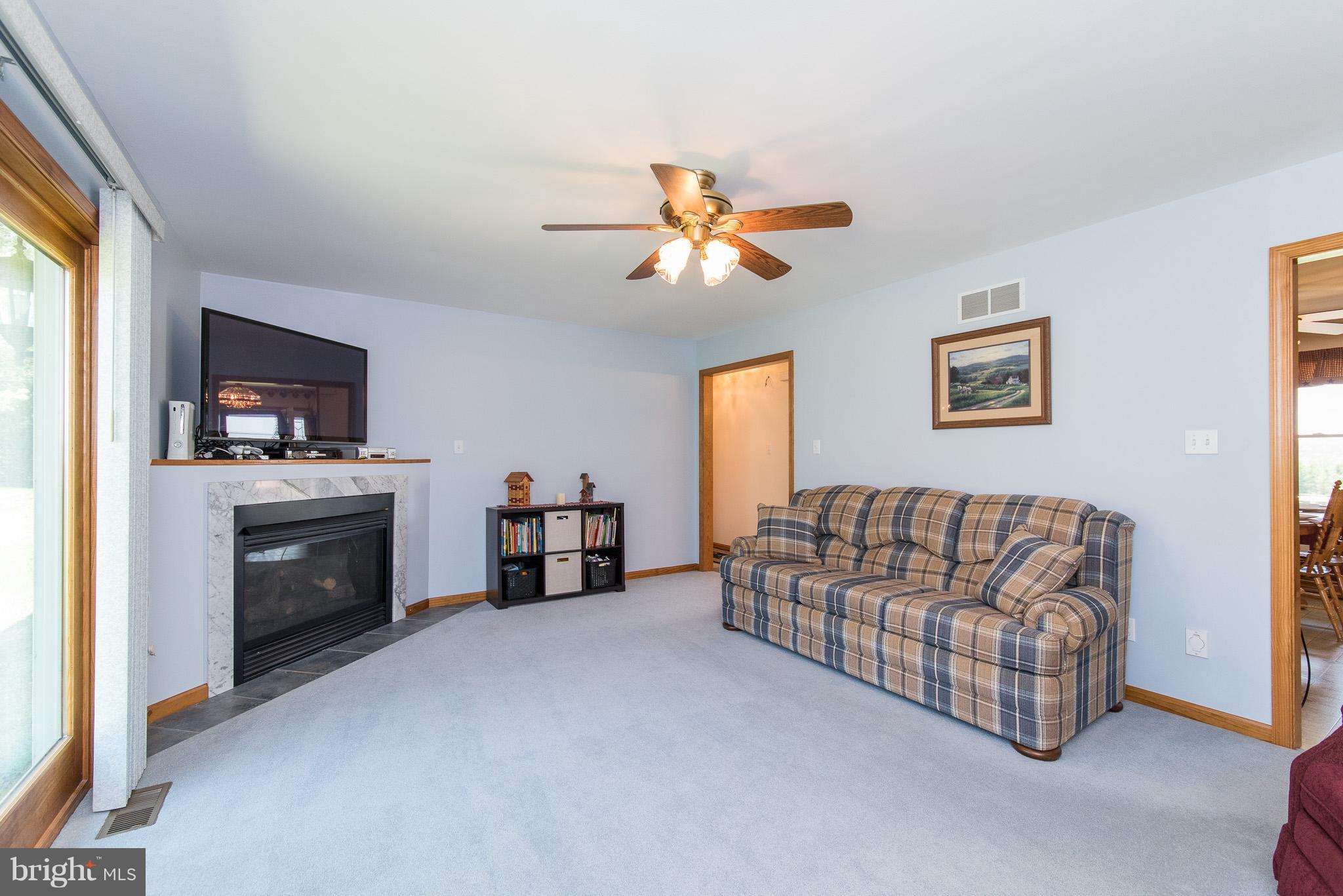3903 Paddrick Road Darlington, MD 21034 - Photo 14 of 30 Living Room