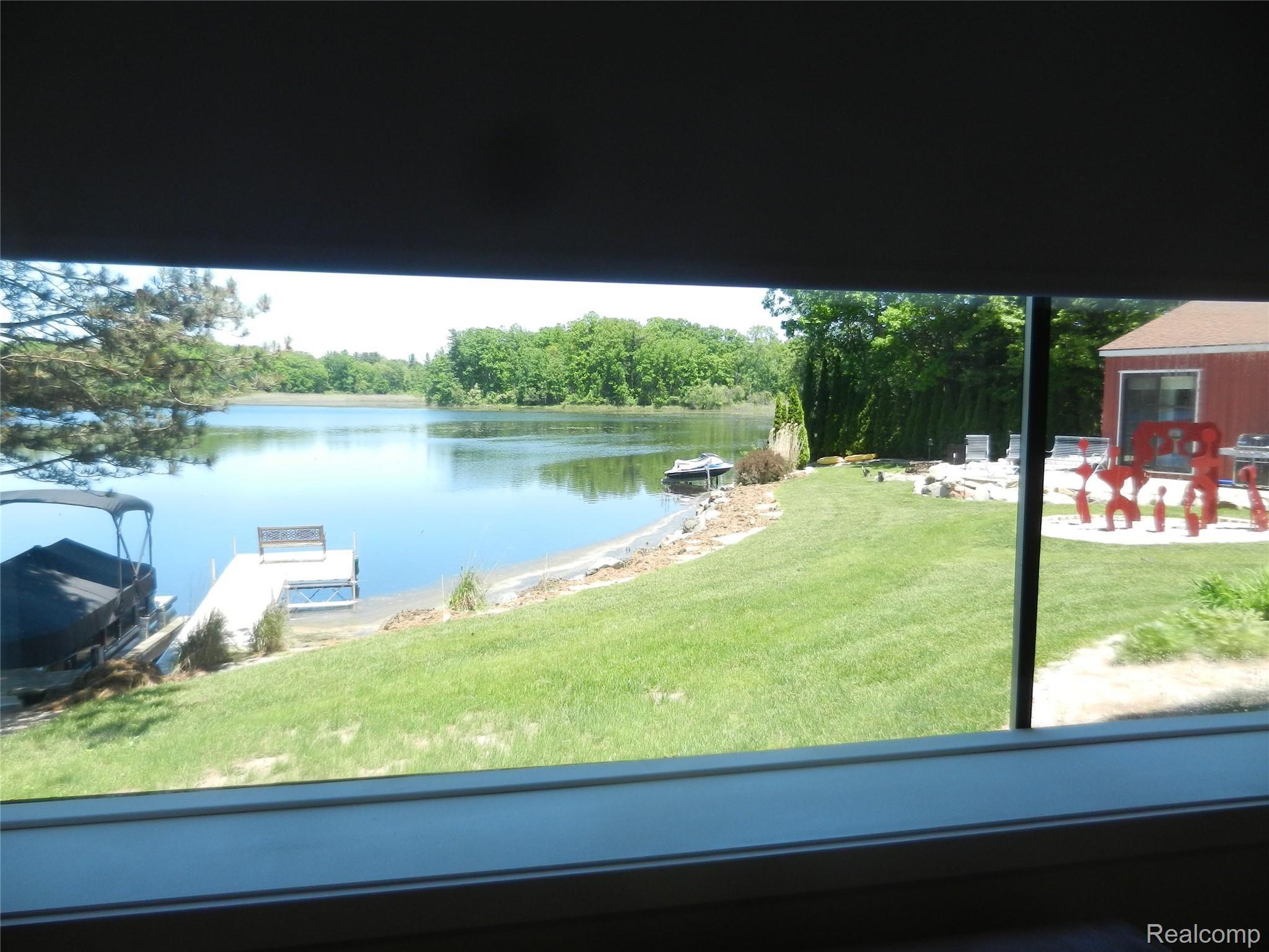 5375 Wayne Road White Lake, MI 48383 - Photo 22 of 59 DSCN1491.JPG