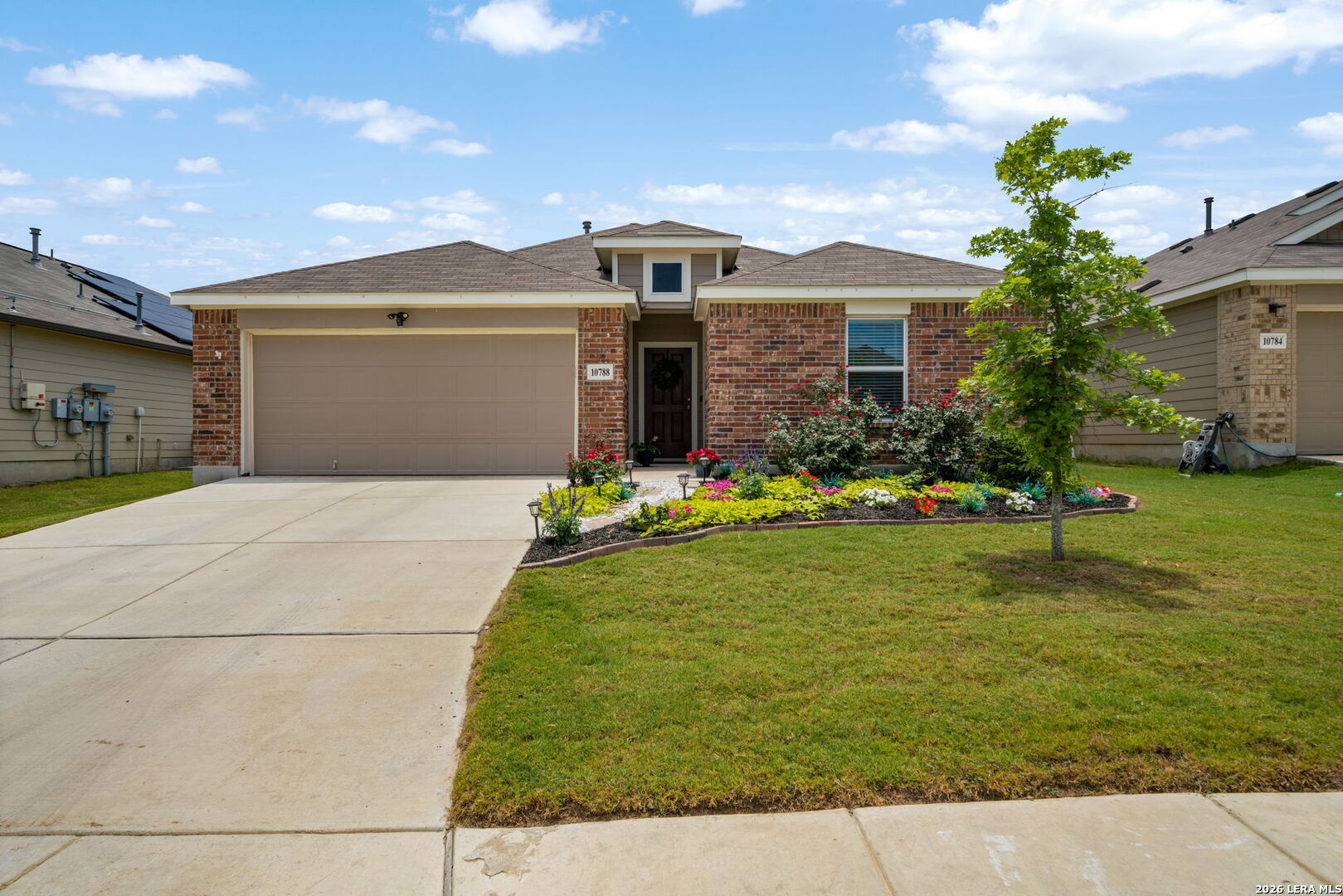 10788 Rosalina Loop Converse, TX 78109 - Photo 2 of 31