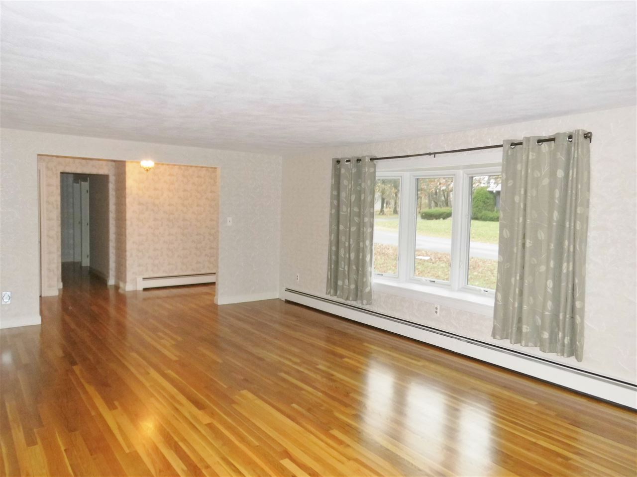 2 Stadium Road Methuen, MA 01844 - Photo 6 of 28 Gallery Image 6