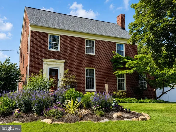 $345,000 | 235 East Potomac Street, Williamsport, MD 21795