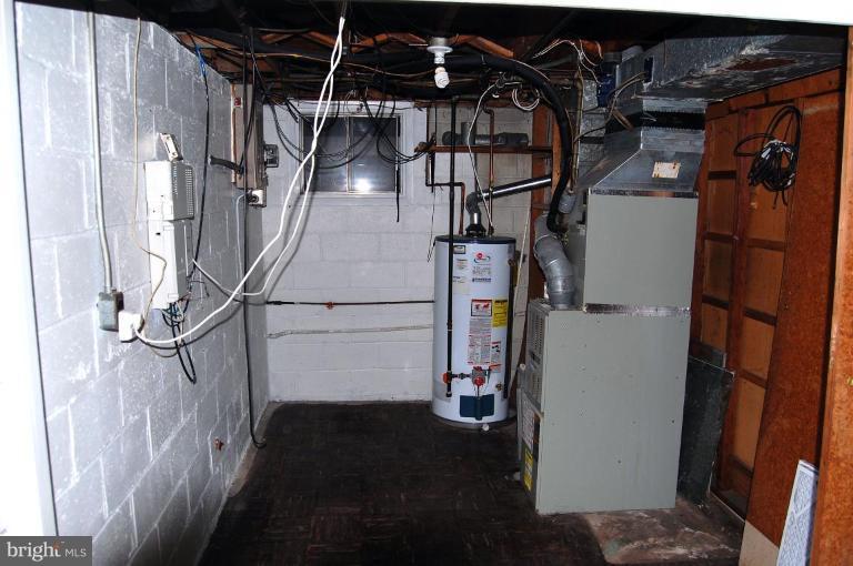 168 Cinder Road Lutherville-Timonium, MD 21093 - Photo 9 of 11 furnace