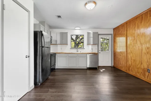 $126,000 | 1637 Victoria Drive, Gautier, MS 39553