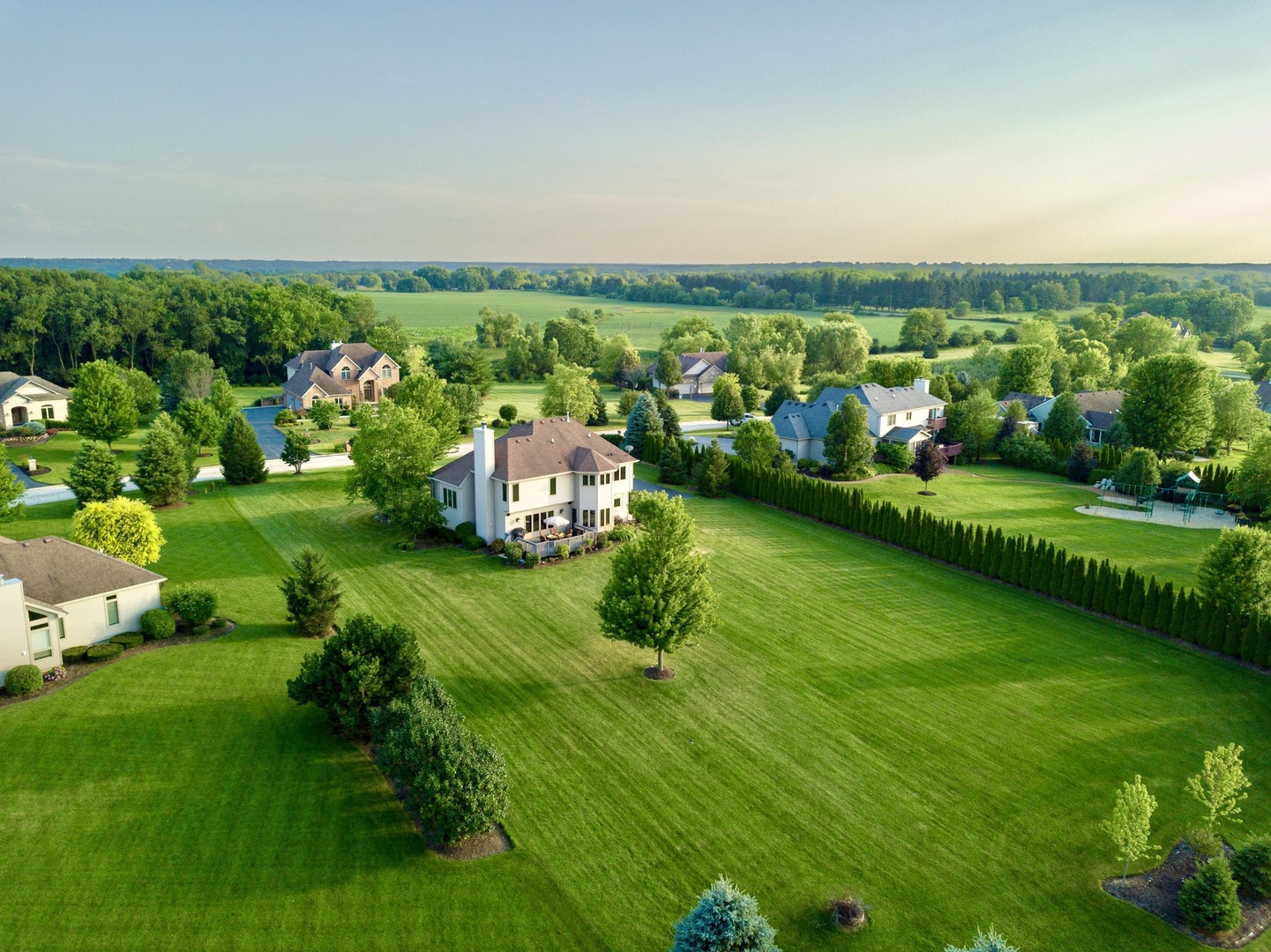 3812 Redwood Court Spring Grove, IL 60071 - Photo 36 of 37 a view of a city
