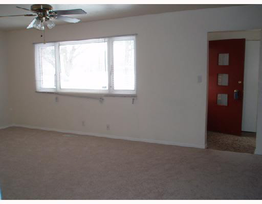 54695 Beech Road Osceola, IN 46561 - Photo 6 of 8 Gallery Image 6
