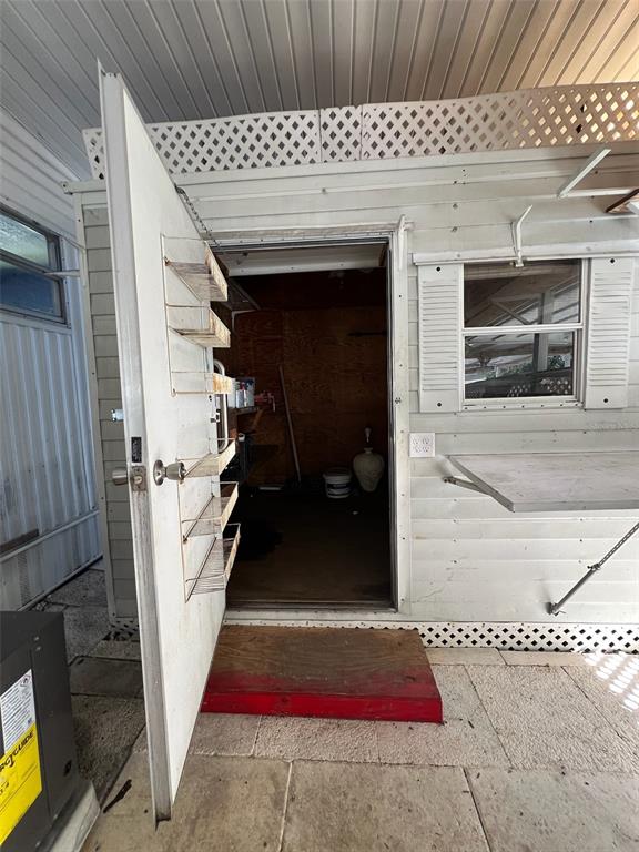 6528 Roosevelt Drive Port Richey, FL 34668 - Photo 35 of 42 a view of entryway