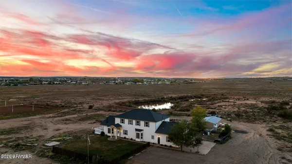 $730,000 | 631 North Centennial Boulevard, Taylor, AZ 85939