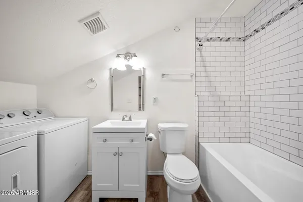 $730,000 | 631 North Centennial Boulevard, Taylor, AZ 85939