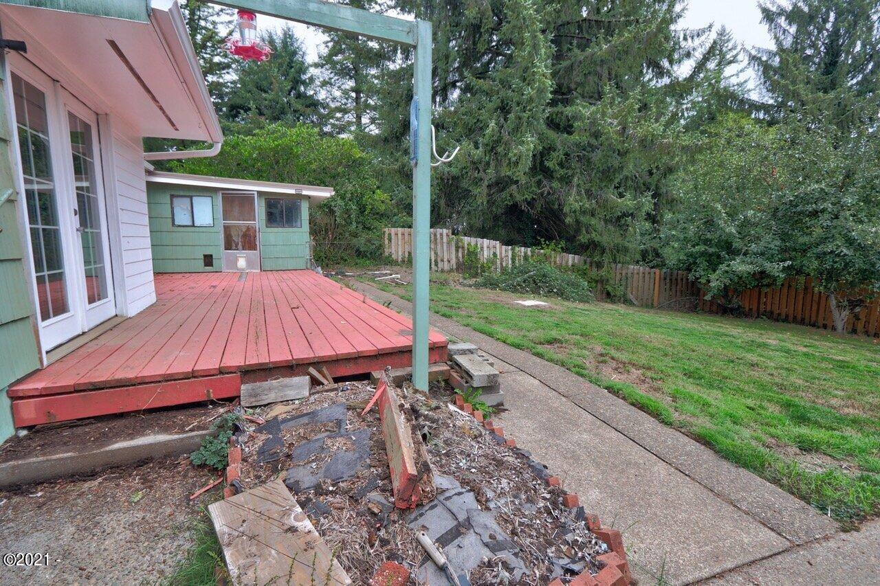 123 Elk City Road Toledo, OR 97391 - Photo 15 of 15 123 Elk City Rd Toledo OR 97391