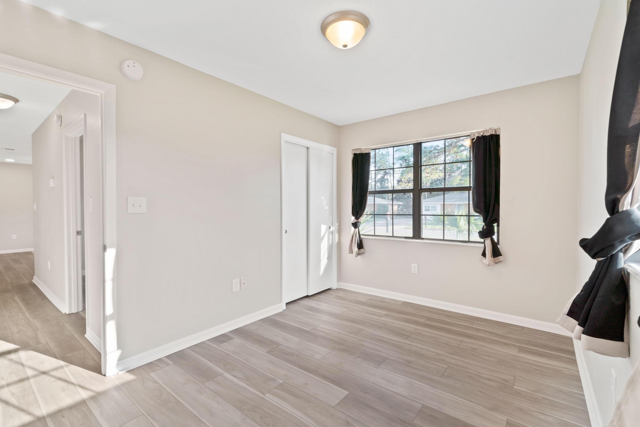 233 Santa Rosa Street Southwest Fort Walton Beach, FL 32548 - Photo 16 of 28 Gallery Image 16