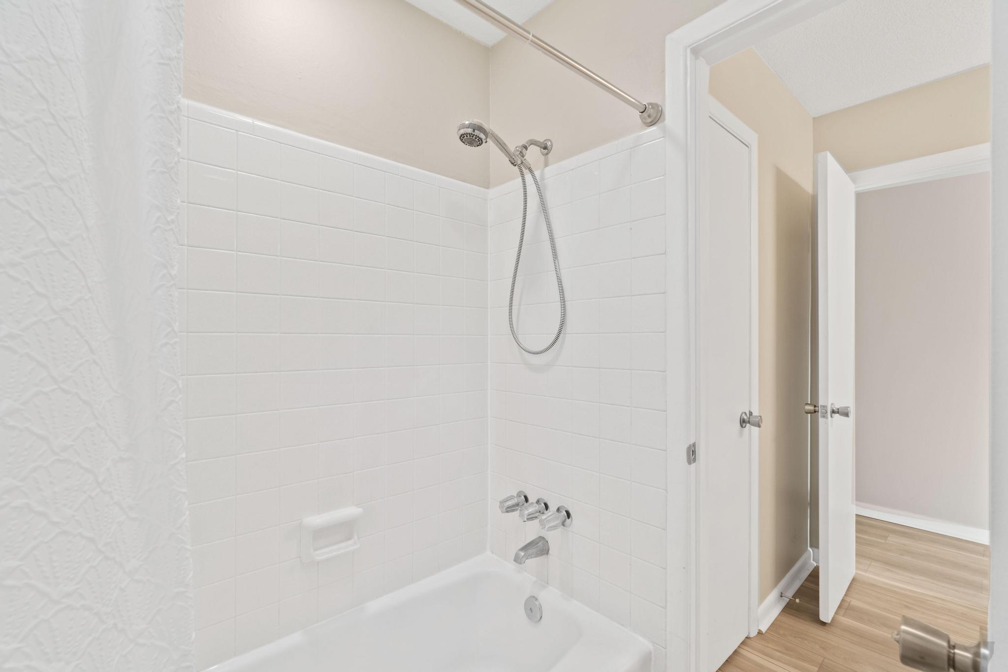 233 Santa Rosa Street Southwest Fort Walton Beach, FL 32548 - Photo 20 of 28 Gallery Image 20