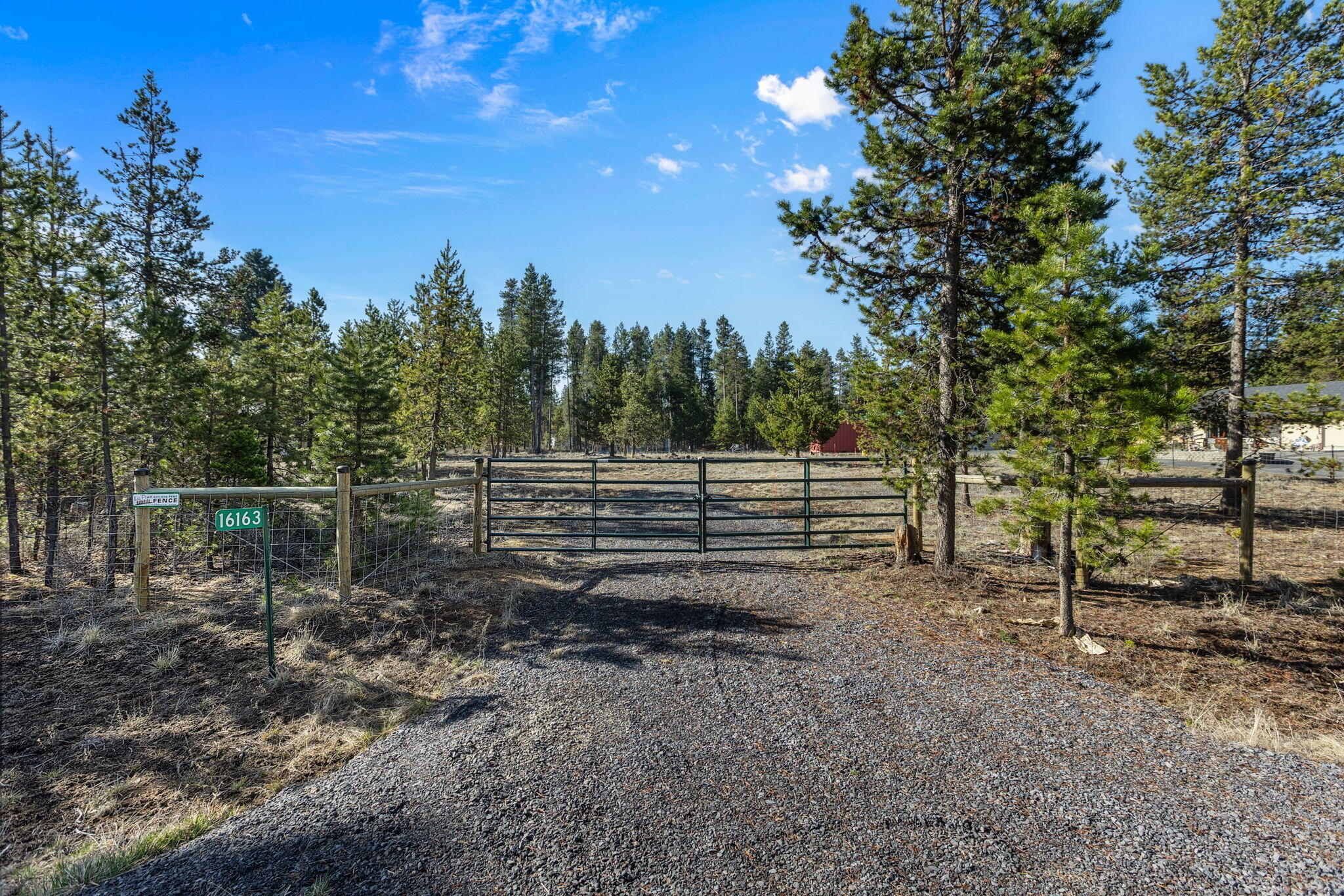 16163 Hawks Lair Road La Pine, OR 97739 - Photo 3 of 19 2025_04_10_16163_hawks_lair_road_la_pine
