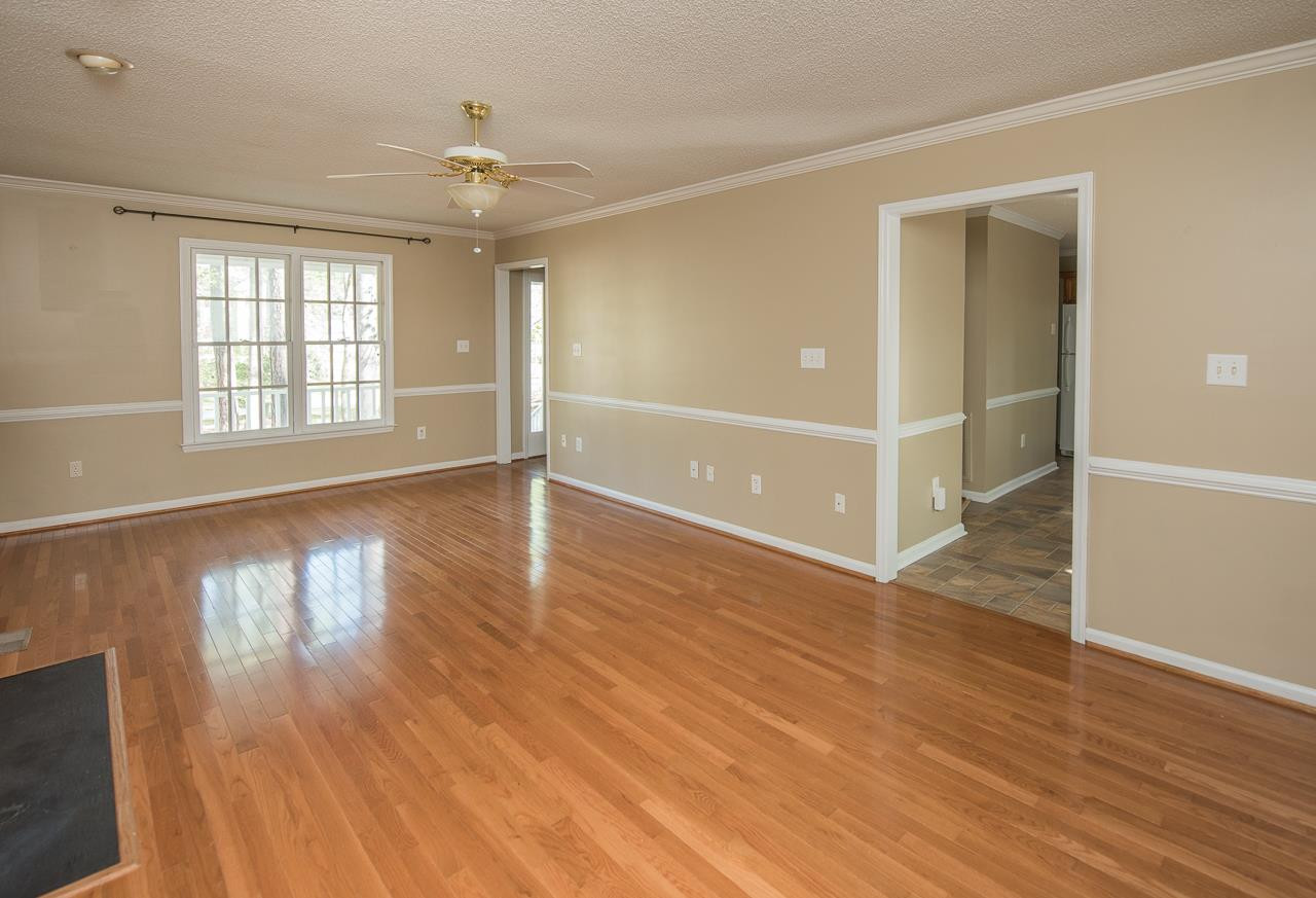 2029 Stoneglen Lane Raleigh, NC 27603 - Photo 3 of 16 Living Room